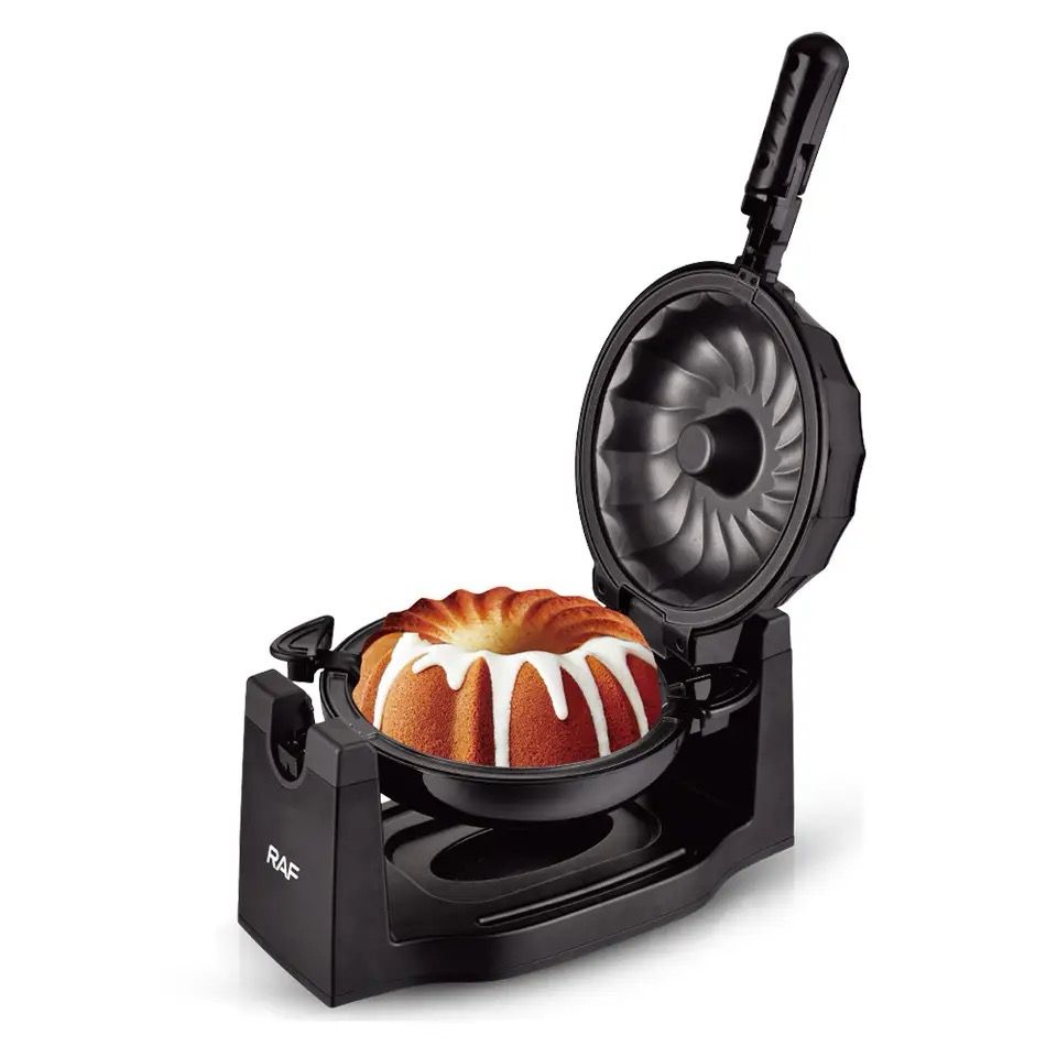RAF Cake Maker